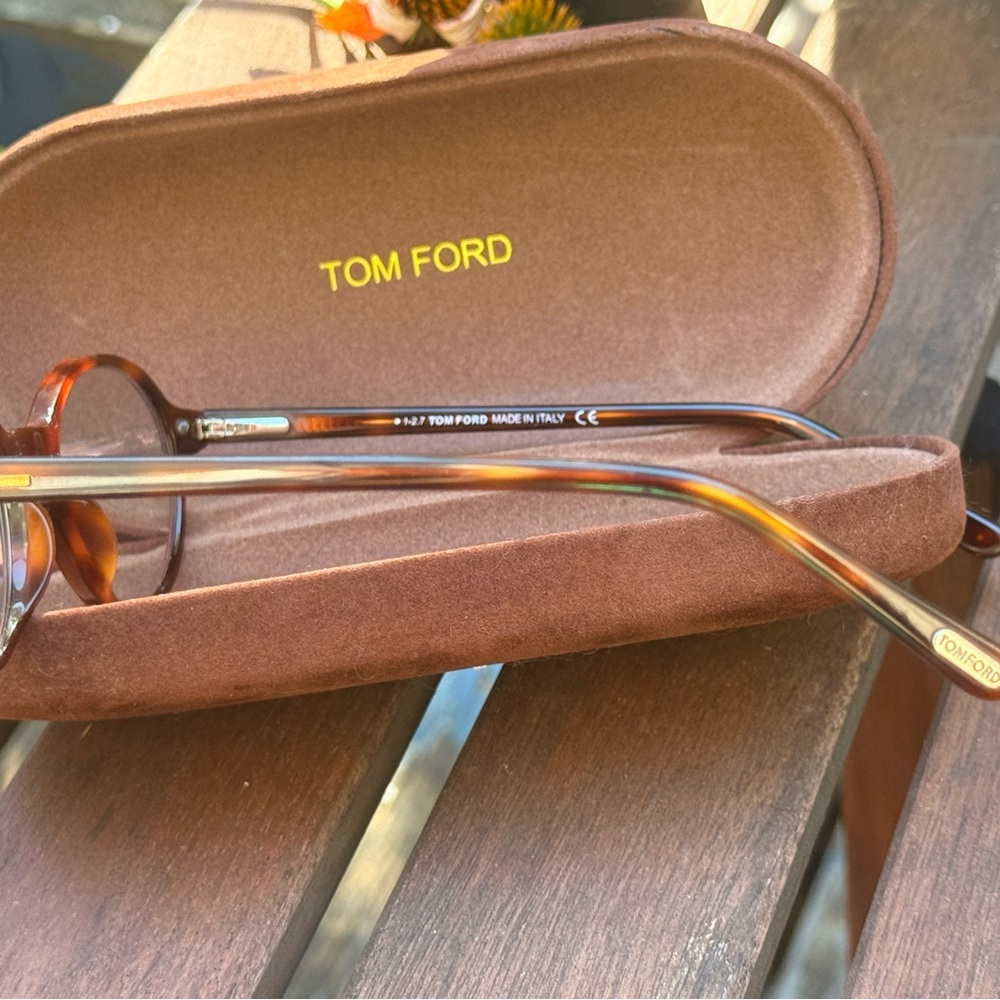 TOM FORD EYEGLASSES FT5409 - Picture 7 of 10